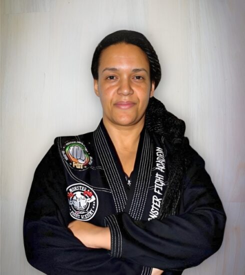 Revista Voix - Academia de Jiu-Jitsu ocupacional: Paula Figueiredo. https://www.revistavoix.com/wp-content/uploads/2022/03/logo.png - Academia de Jiu-Jitsu ocupacional: Paula Figueiredo. -