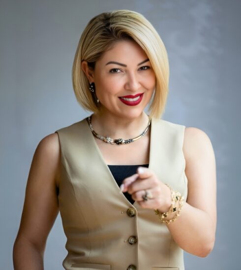 Revista Voix - Simone Bello - Saúde e qualidade de vida através da bariátrica! https://www.revistavoix.com/wp-content/uploads/2022/03/logo.png - Simone Bello - Saúde e qualidade de vida através da bariátrica! -