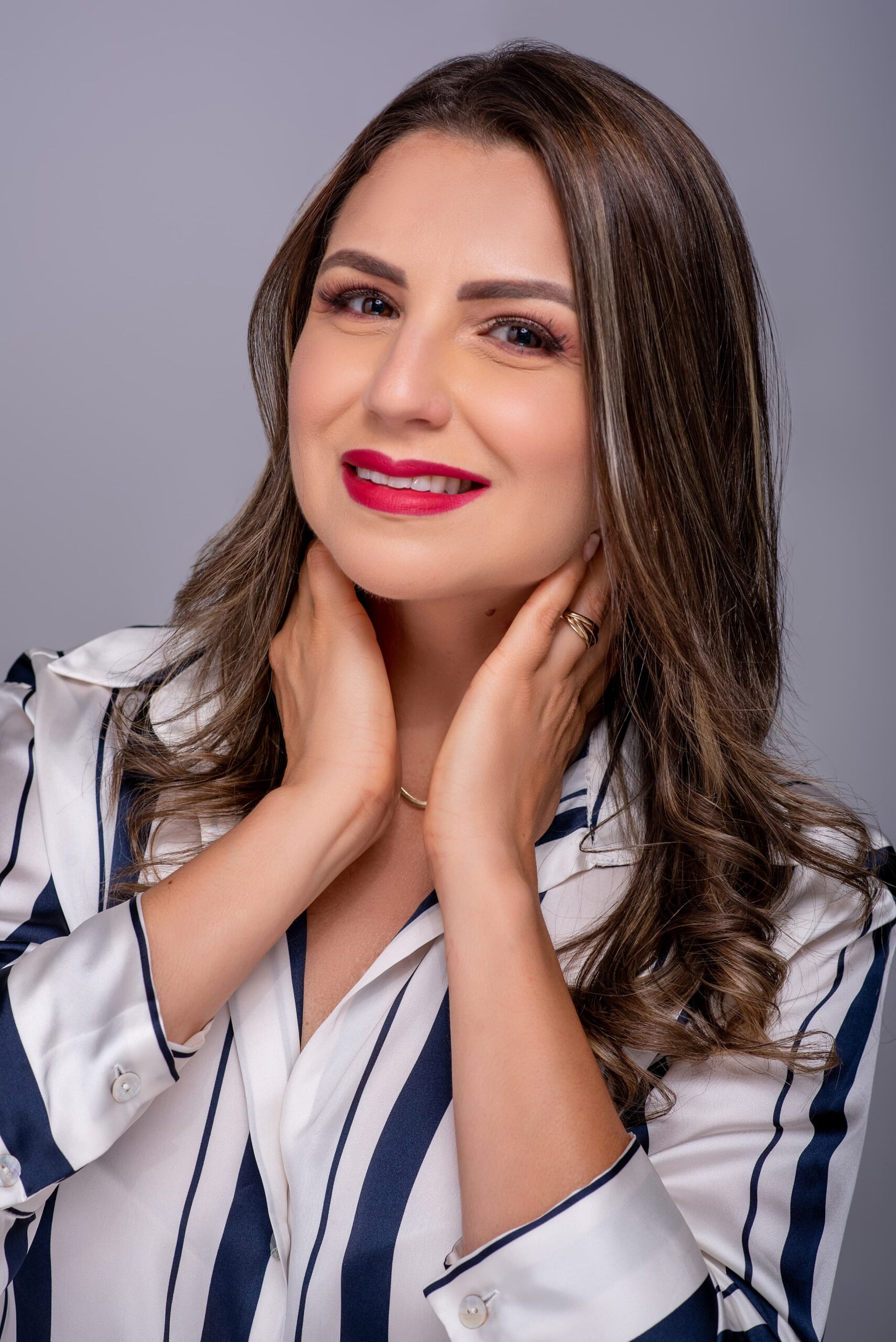 Revista Voix - Autoestima - Gleicy Cavalieri. https://www.revistavoix.com/wp-content/uploads/2022/03/logo.png - Autoestima - Gleicy Cavalieri. -