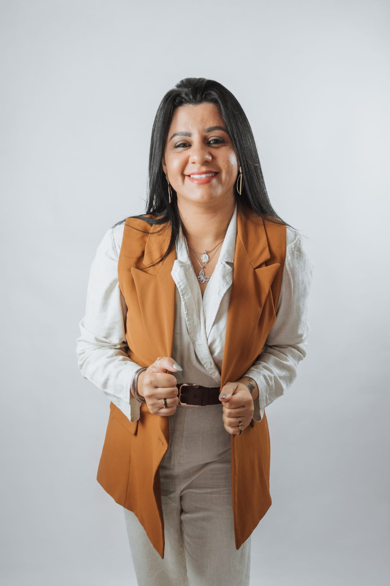 Revista Voix - Ana Paula - Uma história de Superação e Persistência. https://www.revistavoix.com/wp-content/uploads/2022/03/logo.png - Ana Paula - Uma história de Superação e Persistência. -