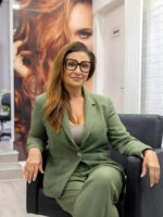 Revista Voix - Ilza Musa Zughayyar - Autoestima da Mulher: A Força de Recomeçar. https://www.revistavoix.com/wp-content/uploads/2022/03/logo.png - Ilza Musa Zughayyar - Autoestima da Mulher: A Força de Recomeçar. -