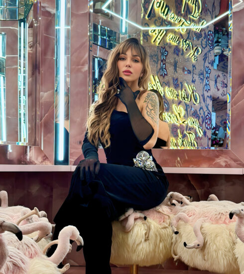 https://www.revistavoix.com/wp-content/uploads/2022/03/logo.png - Uma noite entre Luxo, Moda e Exclusividade: O Top Model Worldwide no Philipp Plein Club. -