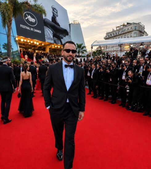 https://www.revistavoix.com/wp-content/uploads/2022/03/logo.png - Charles Hermann leva a sofisticação da alta-costura brasileira ao cenário internacional em Cannes. -