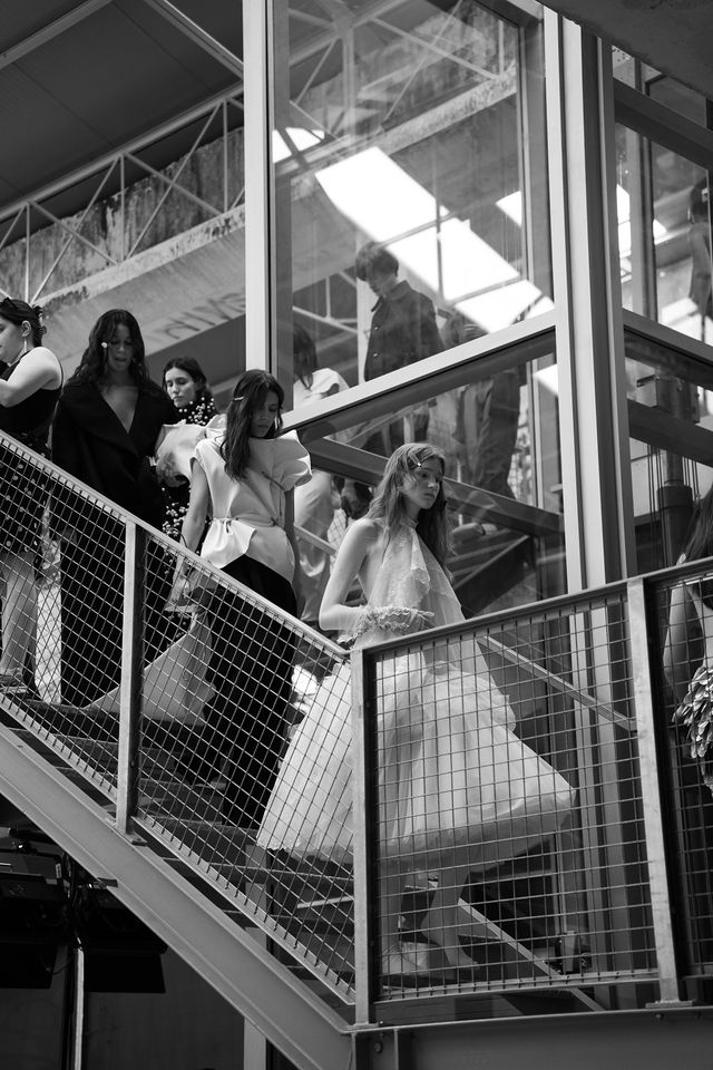 Revista Voix - Portugal Fashion Experience BLOOM: Onde nasce o futuro da moda portuguesa. https://www.revistavoix.com/wp-content/uploads/2022/03/logo.png - Portugal Fashion Experience BLOOM: Onde nasce o futuro da moda portuguesa. -