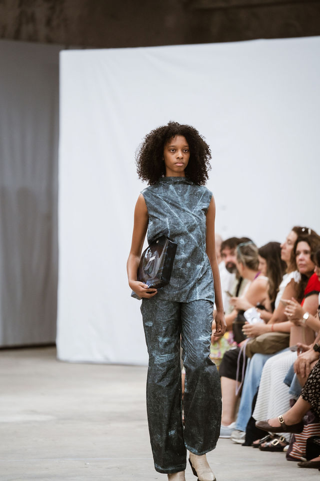 Revista Voix - Portugal Fashion Experience BLOOM: Onde nasce o futuro da moda portuguesa. https://www.revistavoix.com/wp-content/uploads/2022/03/logo.png - Portugal Fashion Experience BLOOM: Onde nasce o futuro da moda portuguesa. -
